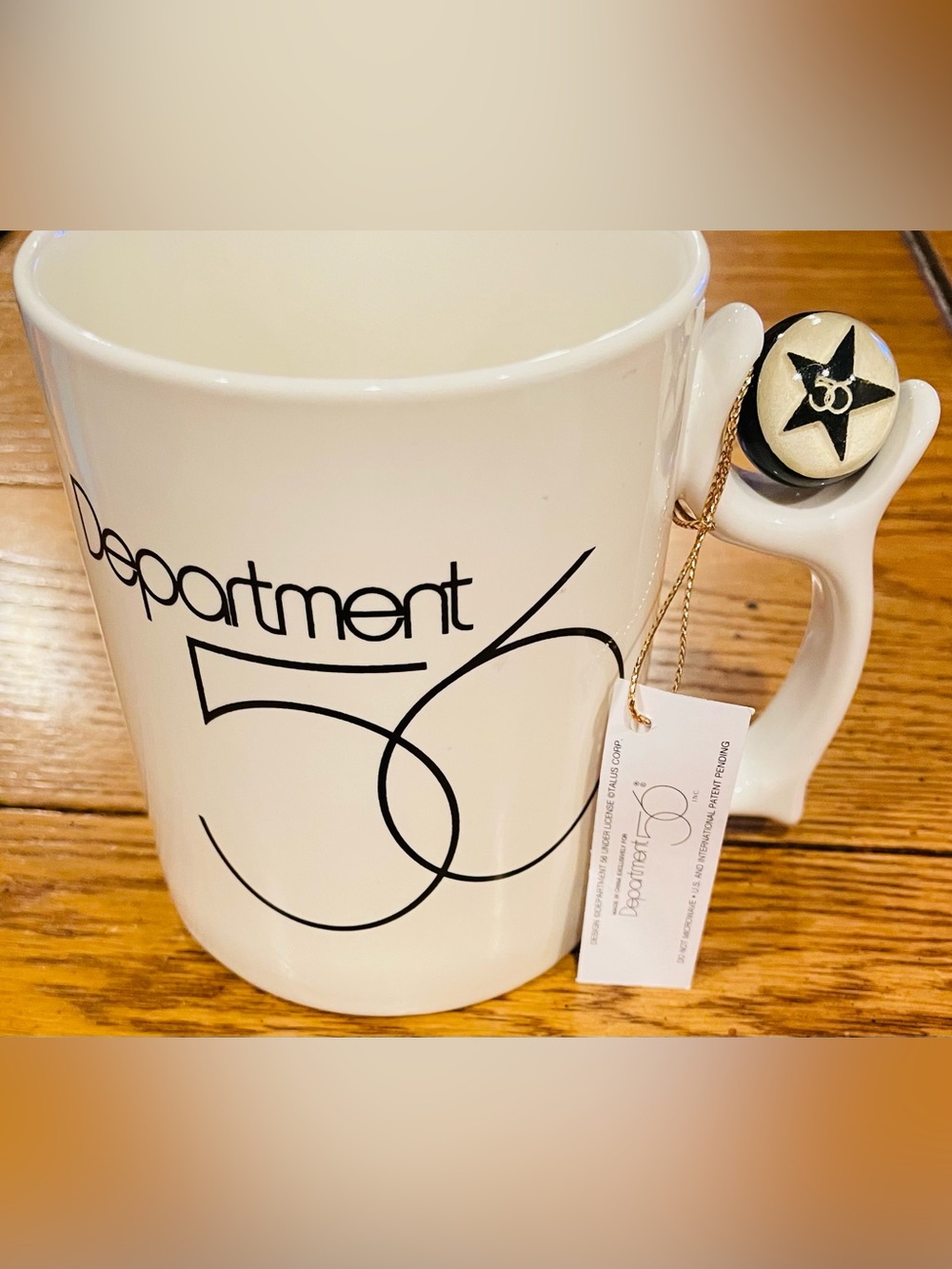 Novelty Dept 56 Spinner Mug, white/black, interior clock, nostalgic